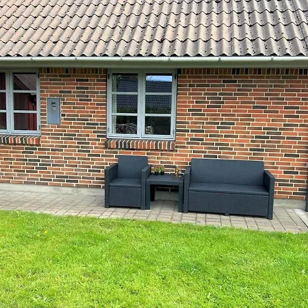 80011-vemb-harpotvej-84 Nyaraló *